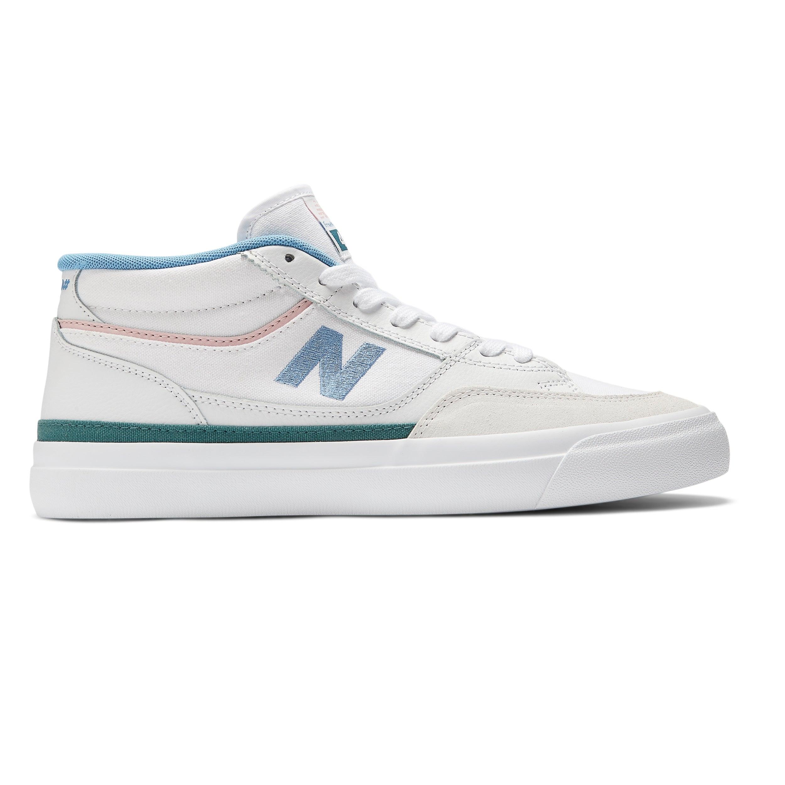 定価10.4万 22AW・名作・極美品 ブリーズウォッシュSkater ジーンズ 定価10.4万 22AW・名作・極美品 ブリーズウォッシュSkater ジーンズ