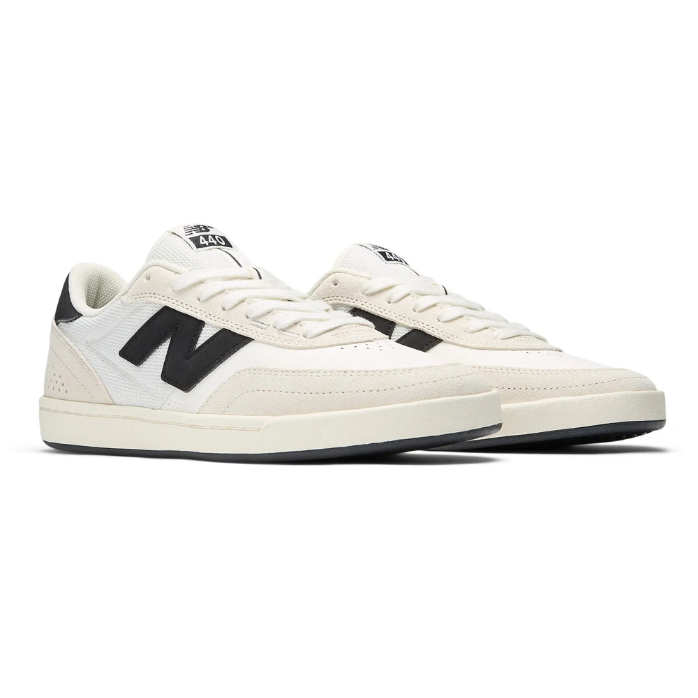 NEW BALANCE NUMERIC 440 V2 Low White/Black Skateboard Shoes