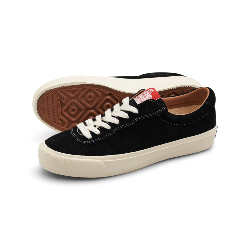 LAST RESORT AB VM001-Lo Suede Black/White Shoes