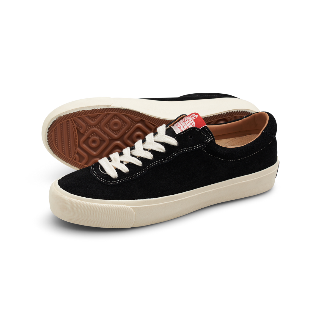 LAST RESORT AB VM001-Lo Suede Black/White Shoes