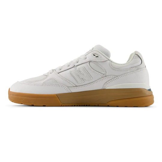 NEW BALANCE NUMERIC Reynolds 933 White/Black Shoes