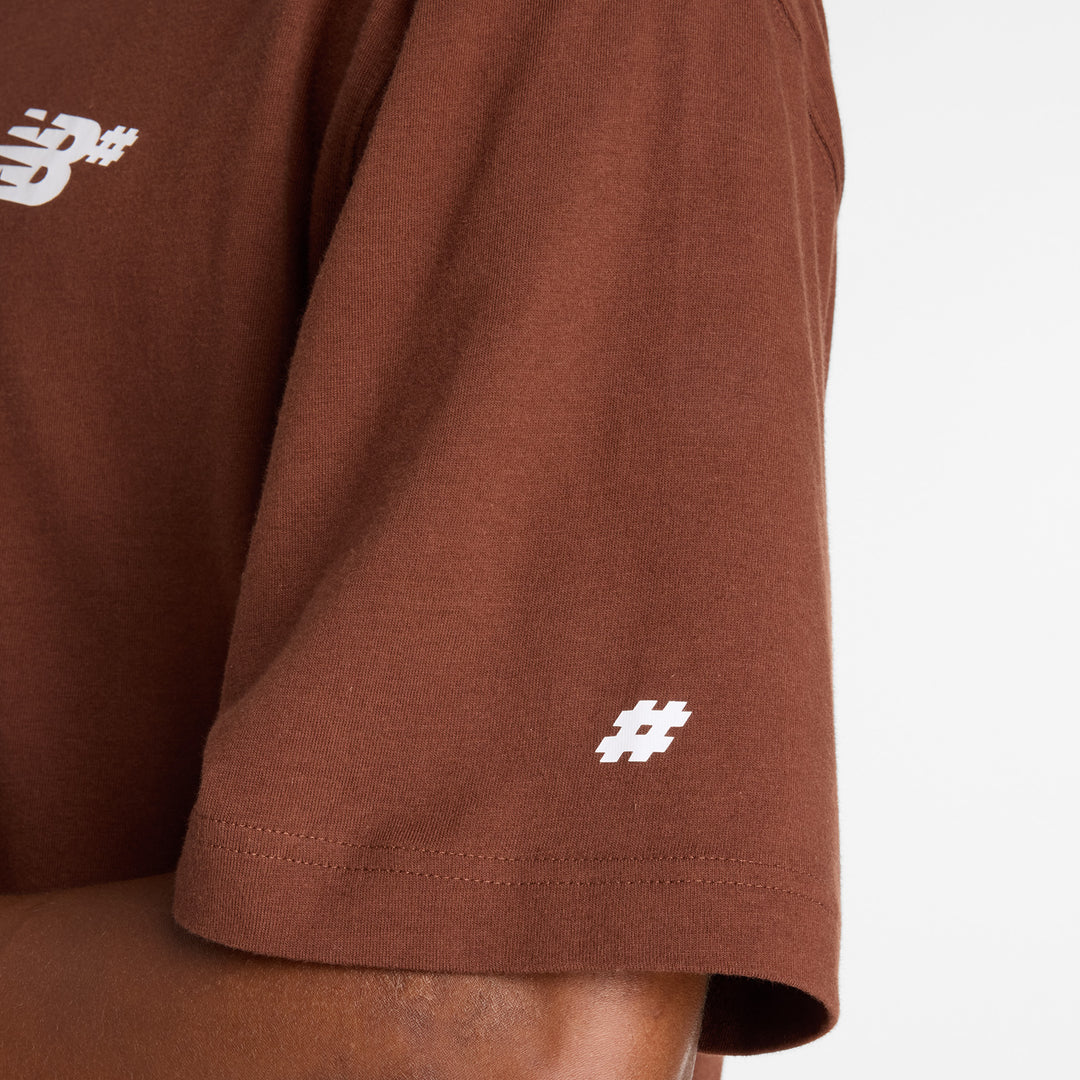 NEW BALANCE NUMERIC Small Logo Tee Pumpernickel