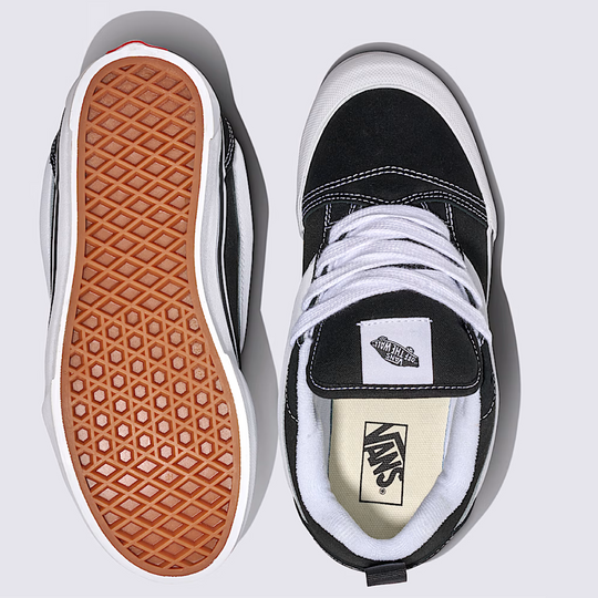 VANS Youth Knu Skool Black/True White